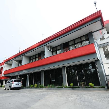 Hotel Benteng Bukittinggi Buitenkant foto