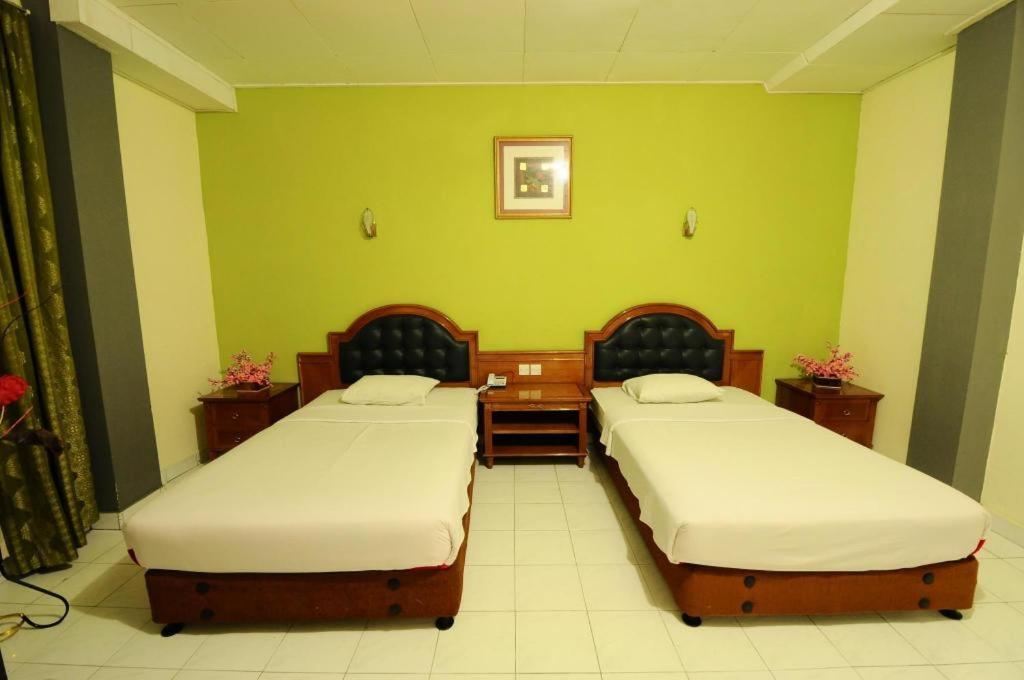 Hotel Benteng Bukittinggi Buitenkant foto