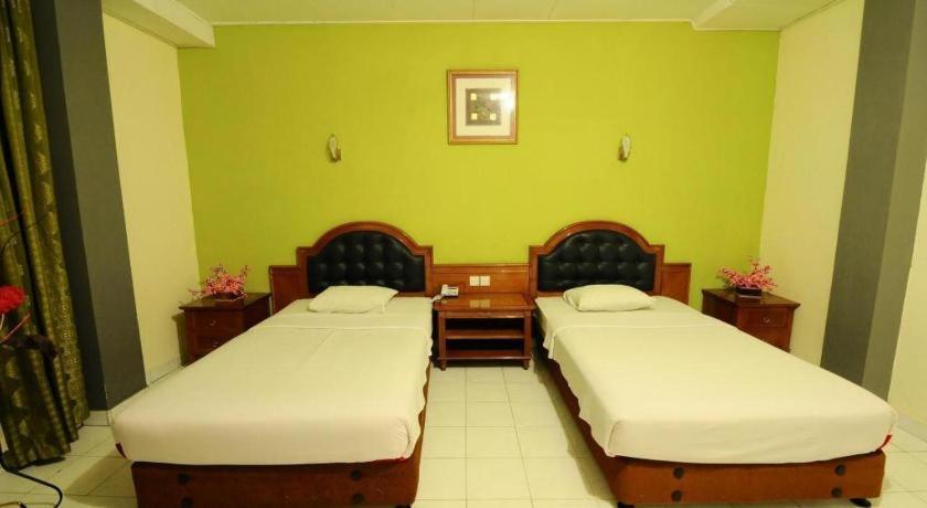 Hotel Benteng Bukittinggi Buitenkant foto
